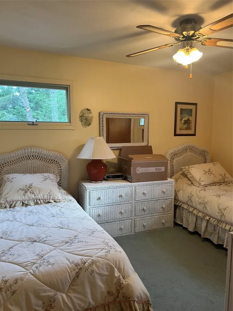 7 Oakwood Road Hampton Bays NY 11946