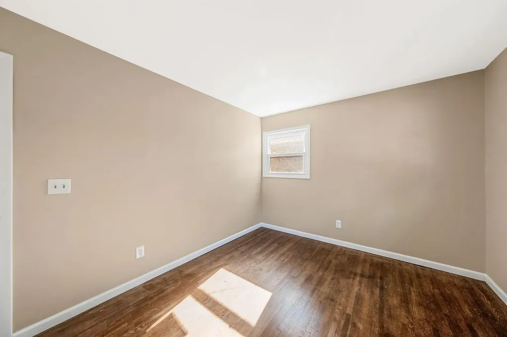 7 Laurie Boulevard Centereach NY 11720