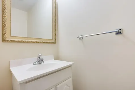 96 Weaver Street Larchmont NY 10538