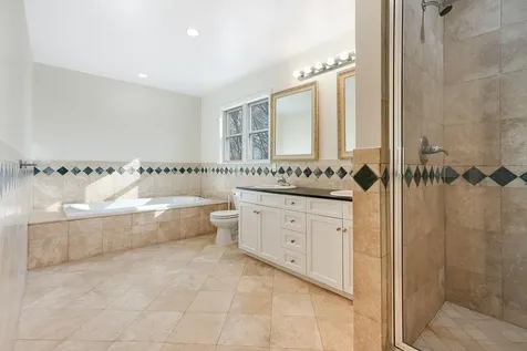 96 Weaver Street Larchmont NY 10538
