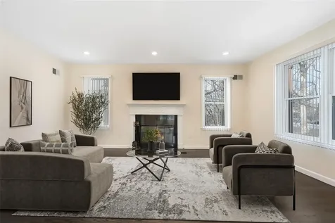 96 Weaver Street Larchmont NY 10538