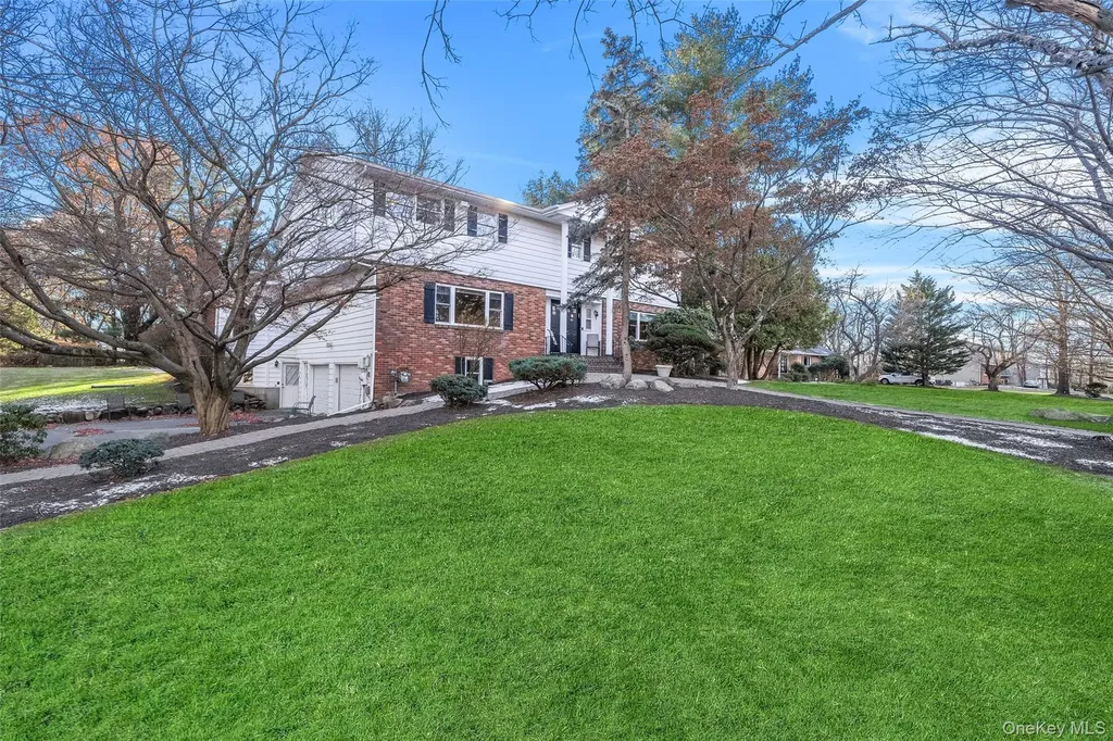 25 Smolley Drive Monsey NY 10952