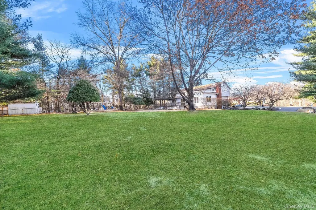 25 Smolley Drive Monsey NY 10952