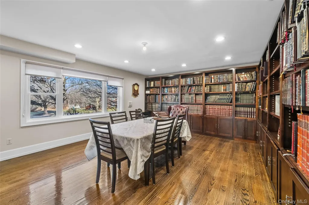 25 Smolley Drive Monsey NY 10952