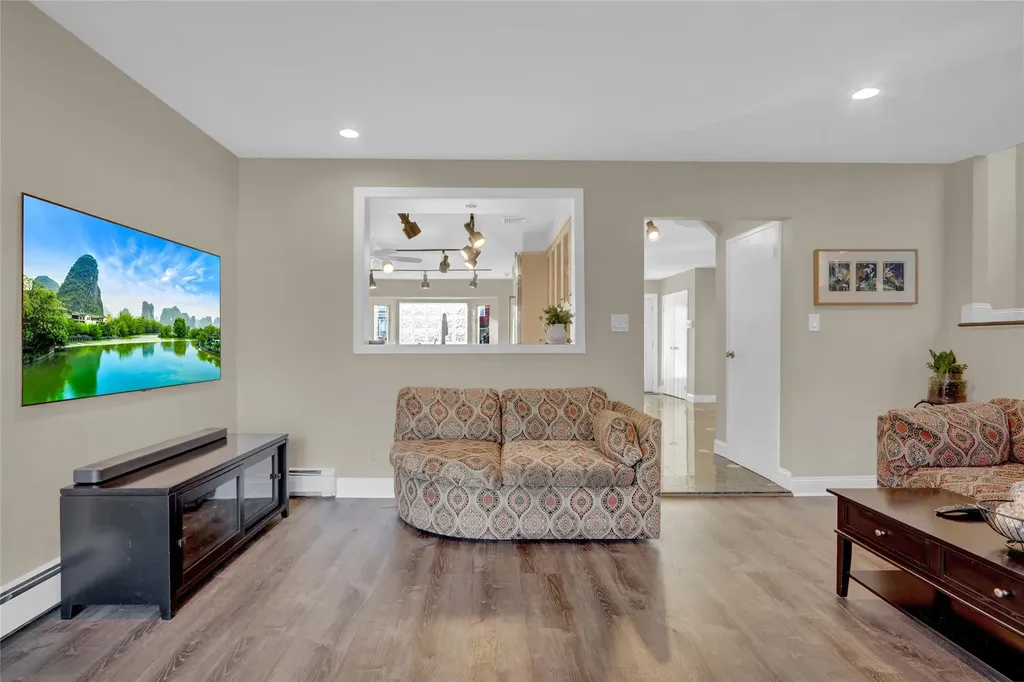 3323 Seawane Drive Merrick NY 11566