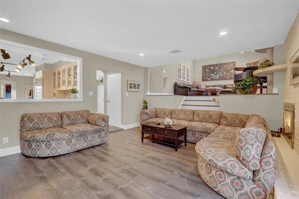 3323 Seawane Drive Merrick NY 11566