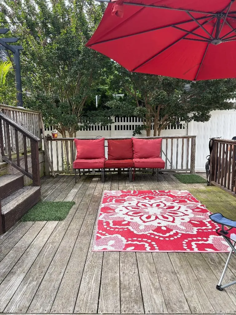 208 Franklin Boulevard Long Beach NY 11561