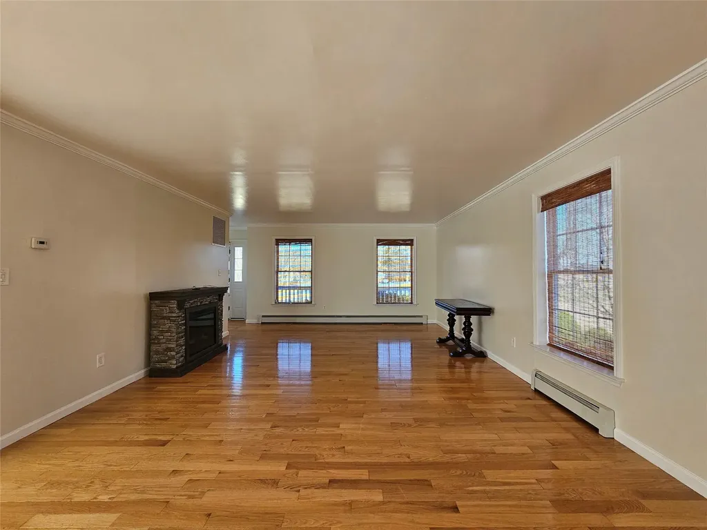 7 Van Alst Road Montgomery NY 12549