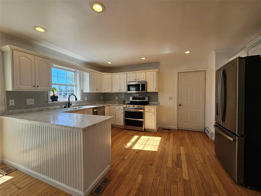 7 Van Alst Road Montgomery NY 12549