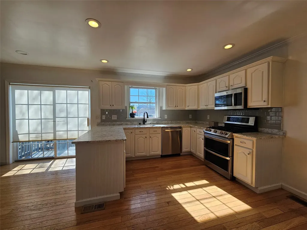 7 Van Alst Road Montgomery NY 12549