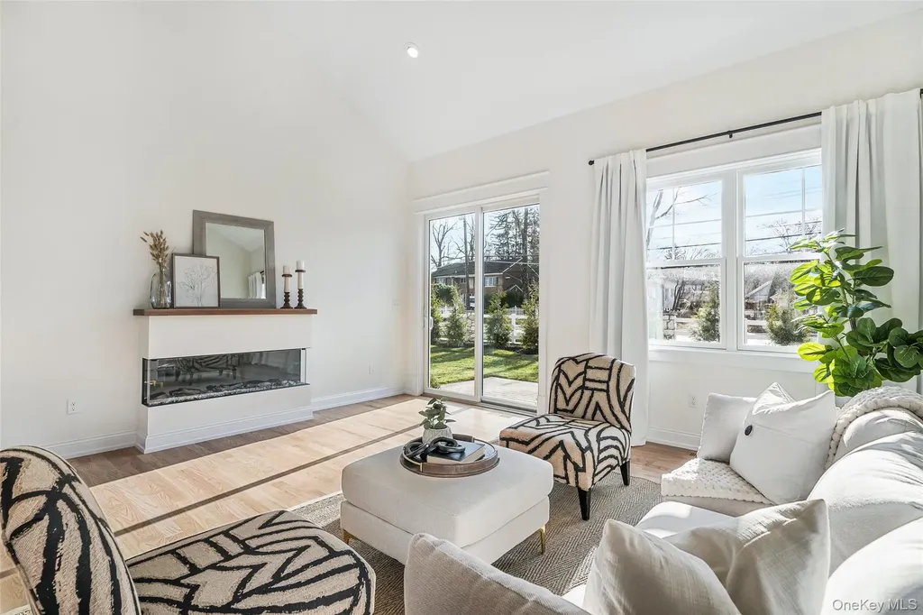 2040 Crompond Road Yorktown Heights NY 10598