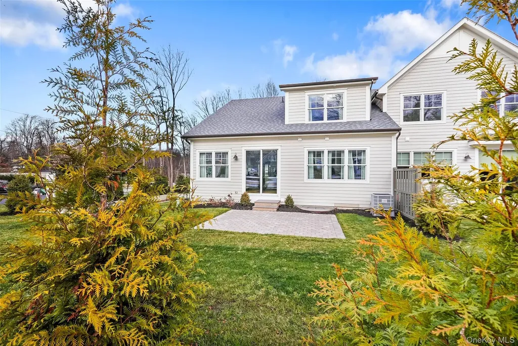 2040 Crompond Road Yorktown Heights NY 10598