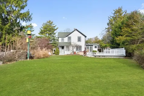 140 Beaver Dam Brookhaven NY 11719