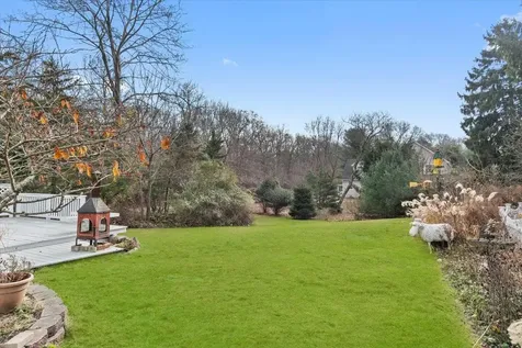 140 Beaver Dam Brookhaven NY 11719