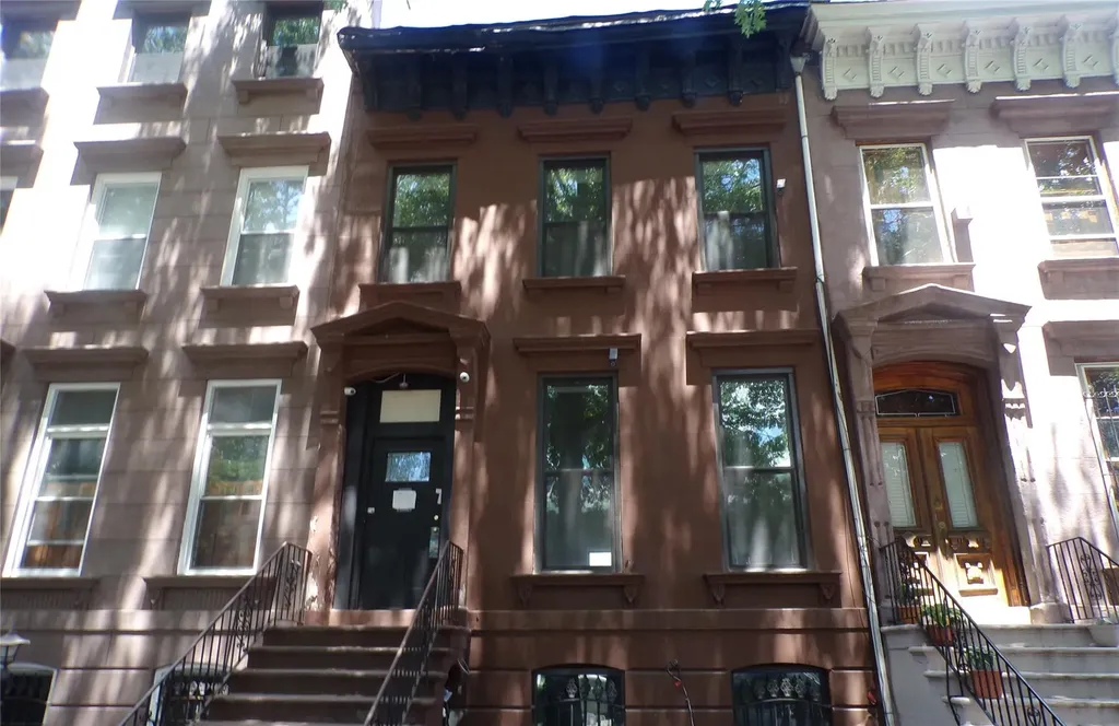 1555 Pacific Street Brooklyn NY 11213