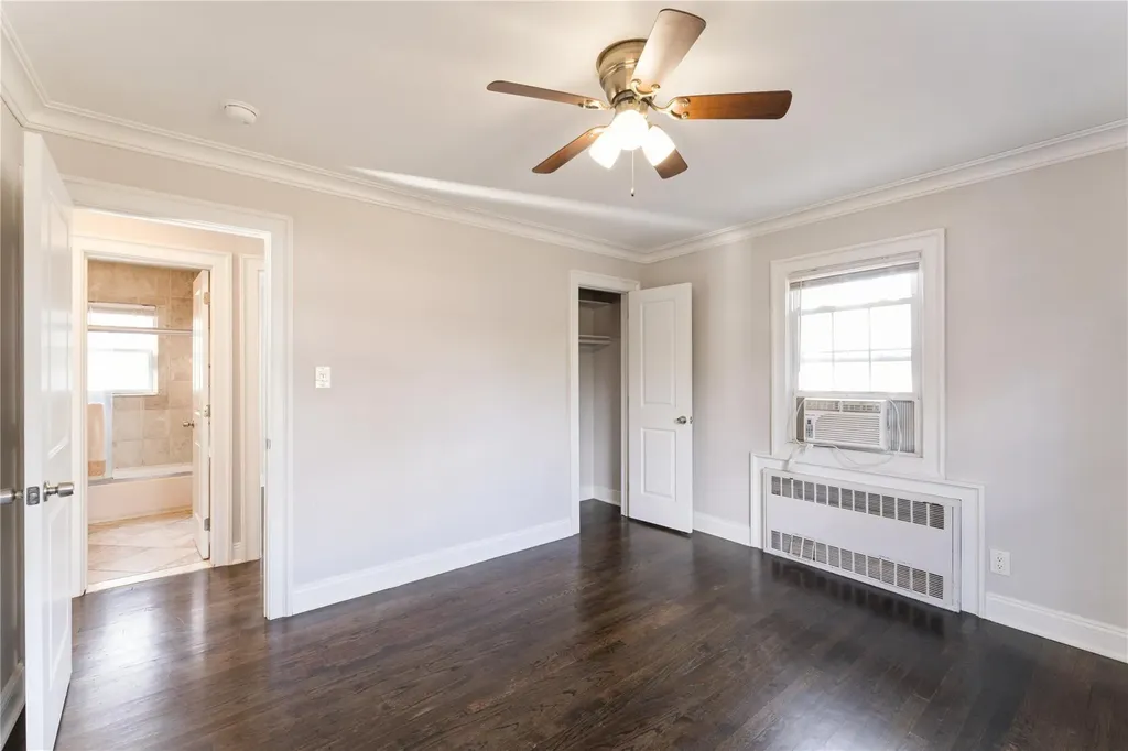 11 Mccouns Lane Glen Head NY 11545