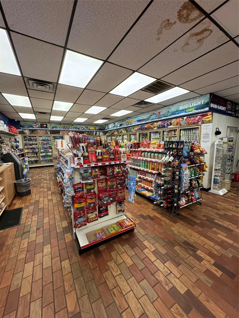 2214 State Route 208 Montgomery NY 12549