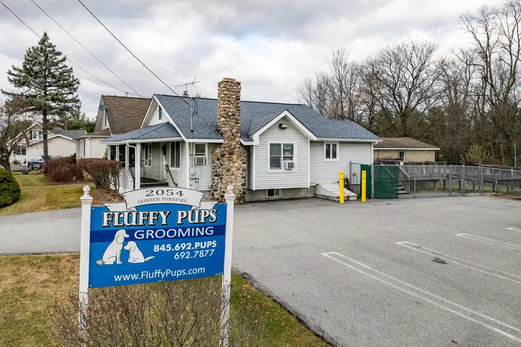 2054 Goshen Turnpike Middletown NY 10941