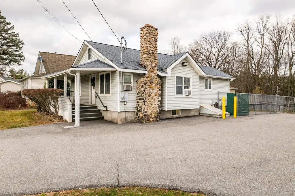 2054 Goshen Turnpike Middletown NY 10941