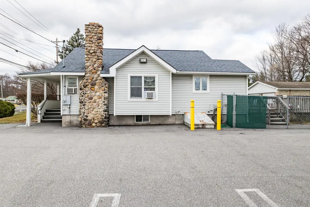 2054 Goshen Turnpike Middletown NY 10941