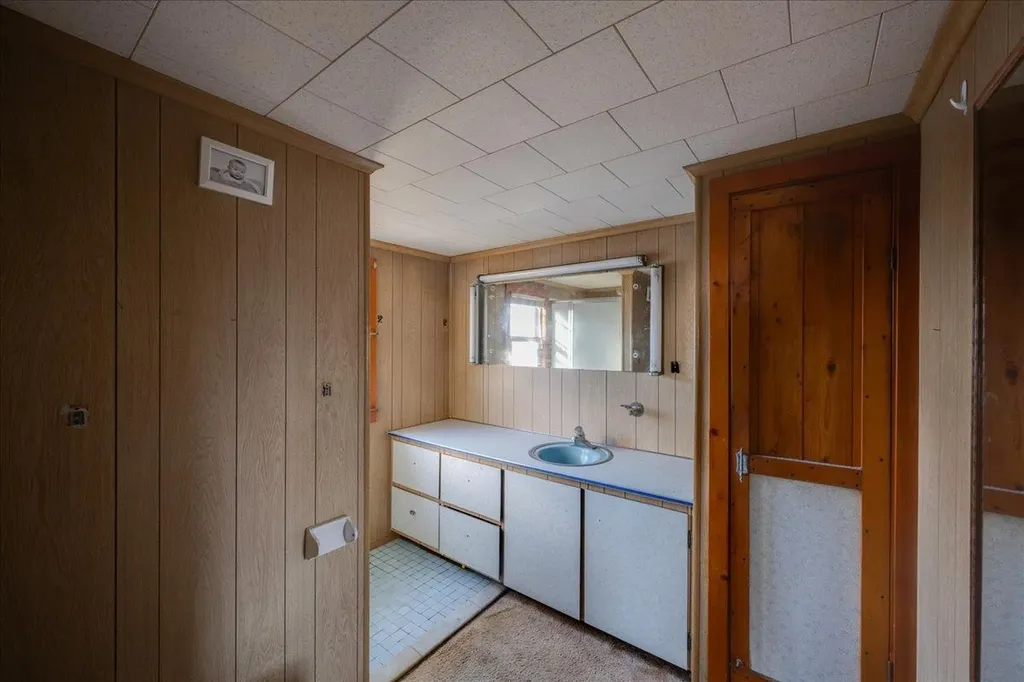48 Vernon Street Patchogue NY 11772