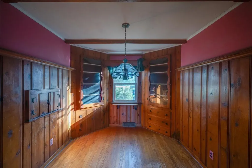 48 Vernon Street Patchogue NY 11772