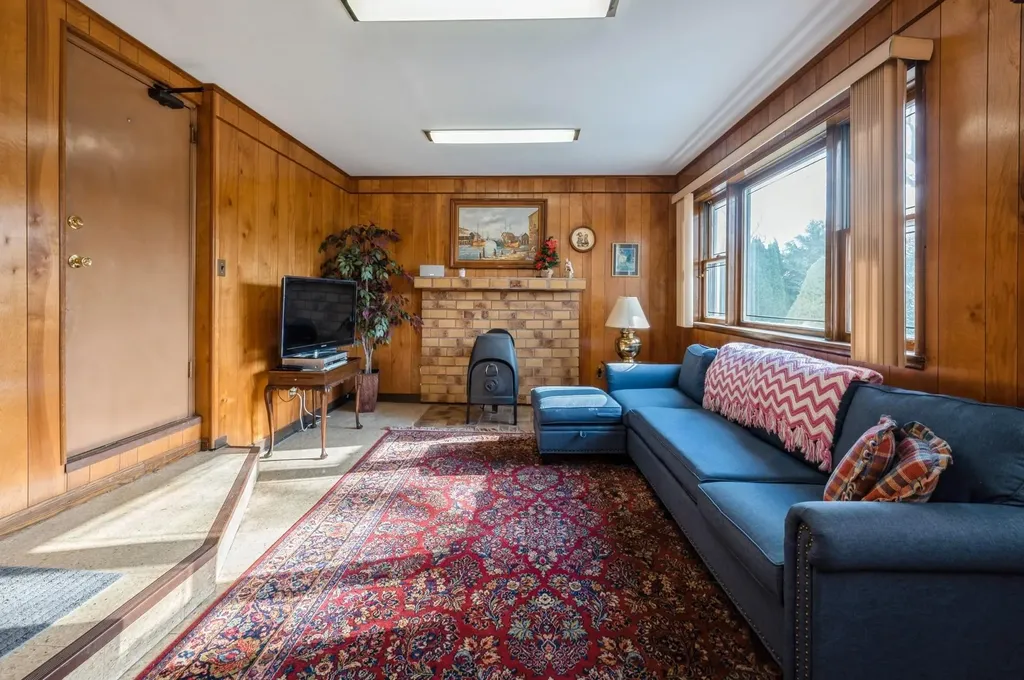 10 Lawrence Place Yonkers NY 10701