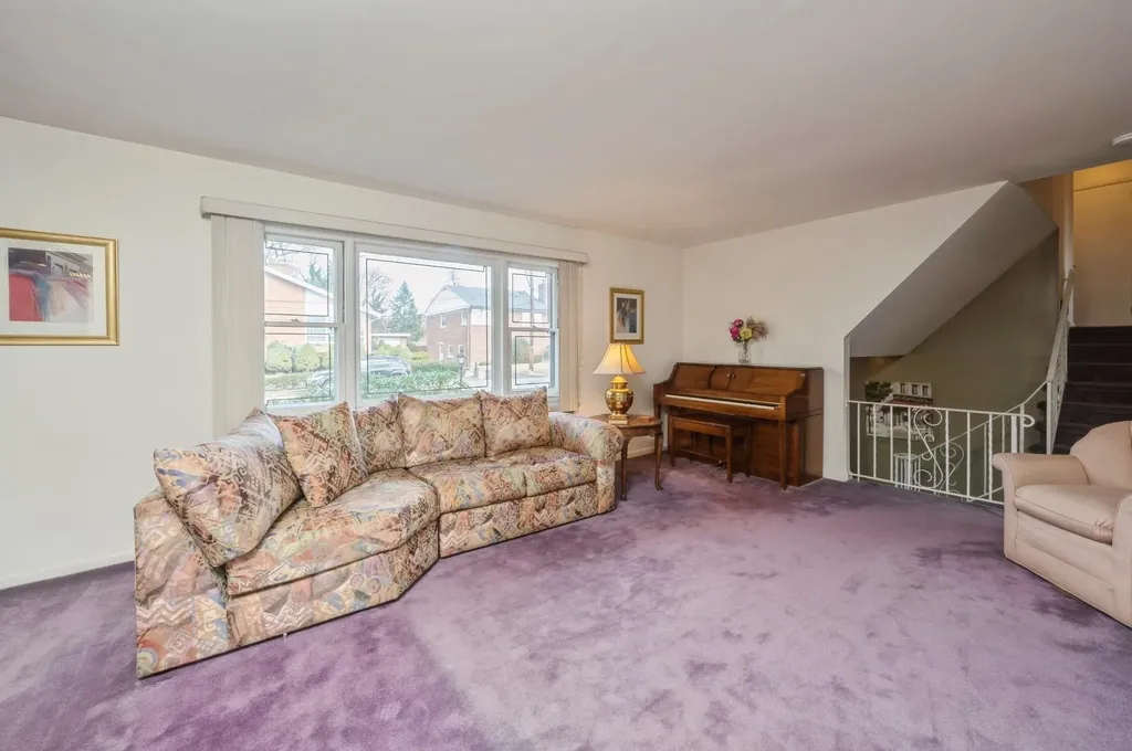 10 Lawrence Place Yonkers NY 10701