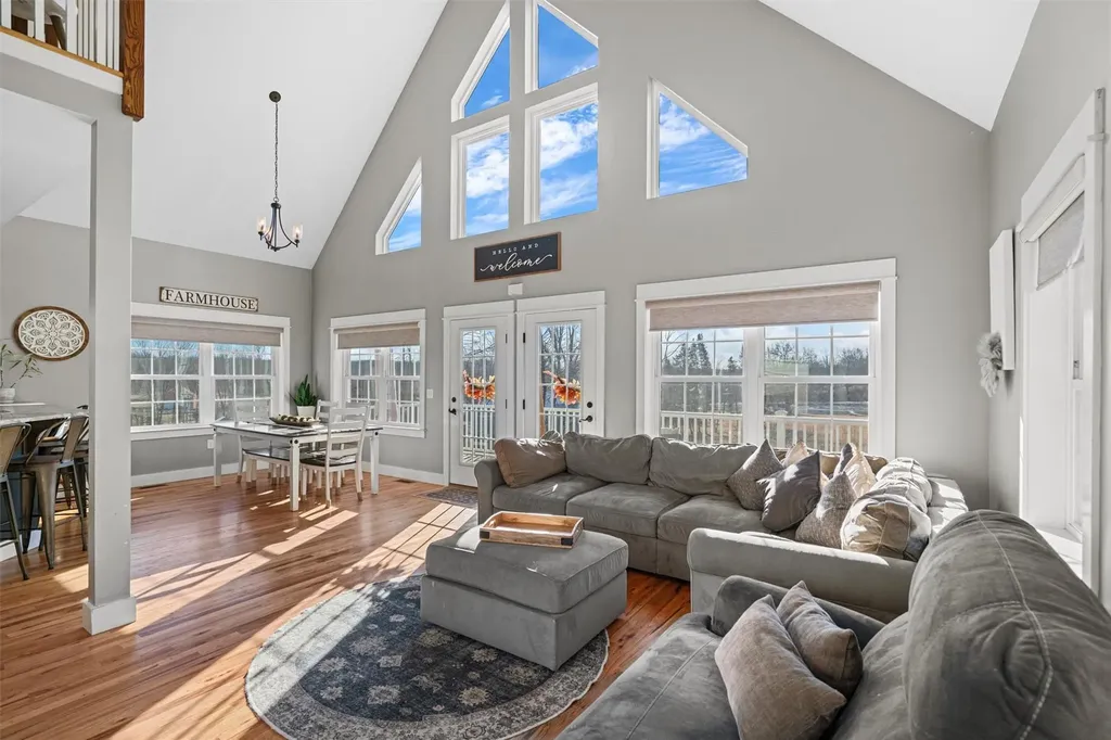 721 S Plank Road Slate Hill NY 10973