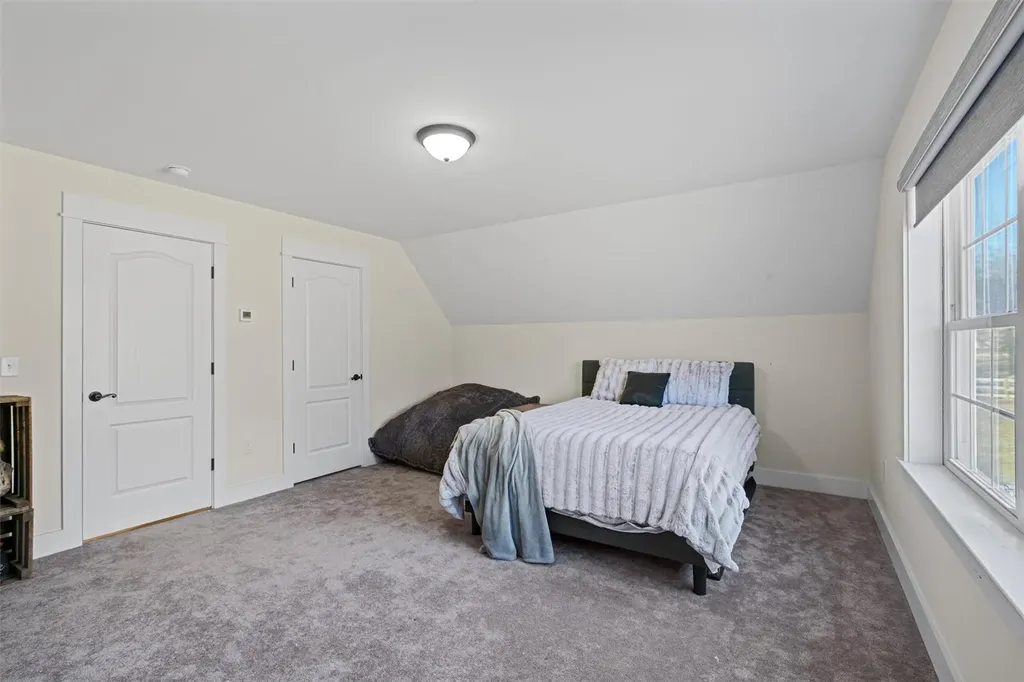 721 S Plank Road Slate Hill NY 10973