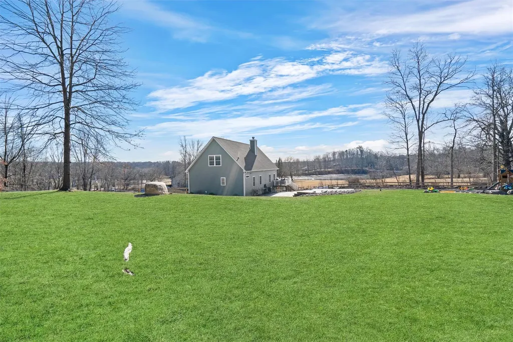 721 S Plank Road Slate Hill NY 10973