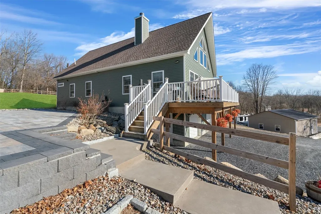 721 S Plank Road Slate Hill NY 10973