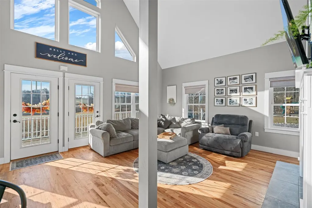 721 S Plank Road Slate Hill NY 10973