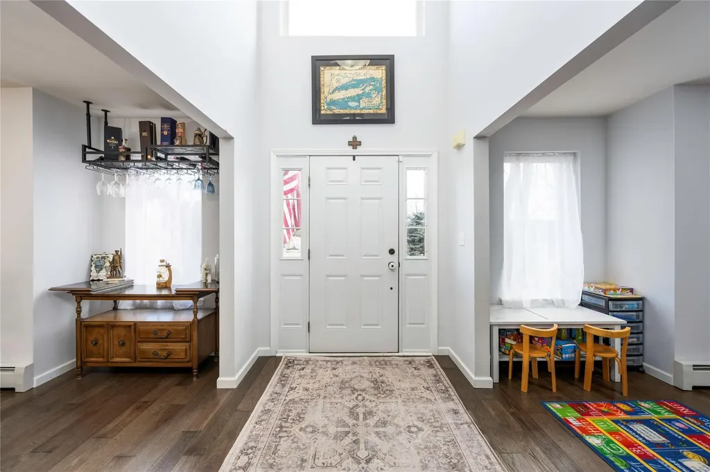 10 Hoffman Court Campbell Hall NY 10916