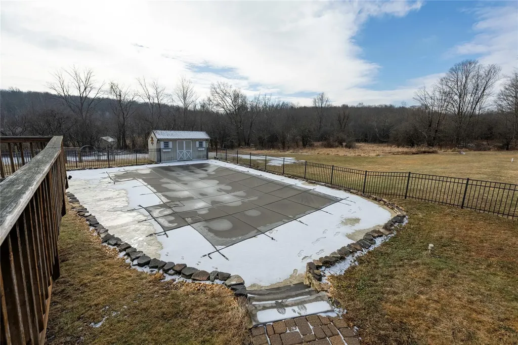 10 Hoffman Court Campbell Hall NY 10916