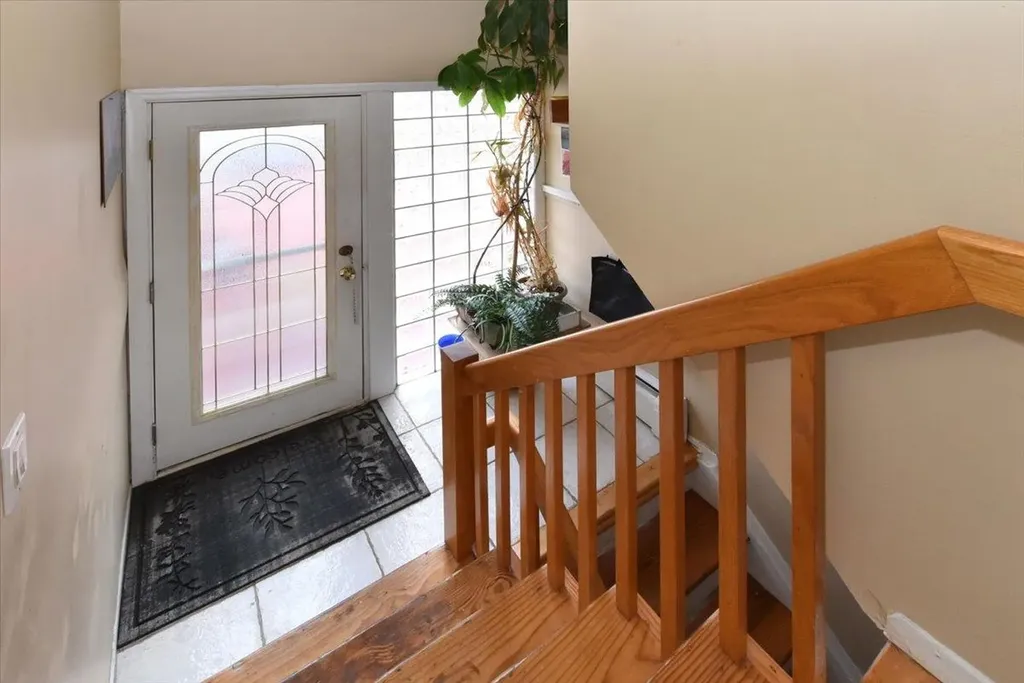 658 Golf Drive Valley Stream NY 11581