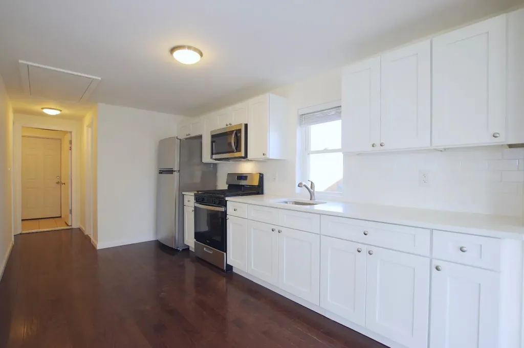 71 Redington Street Bay Shore NY 11706
