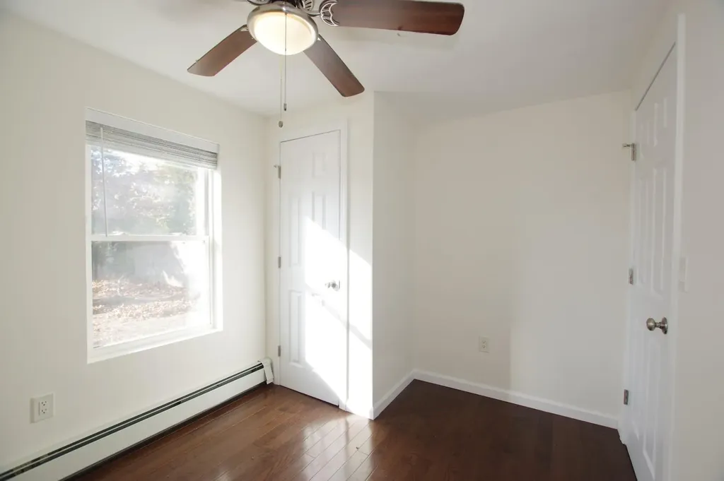 71 Redington Street Bay Shore NY 11706