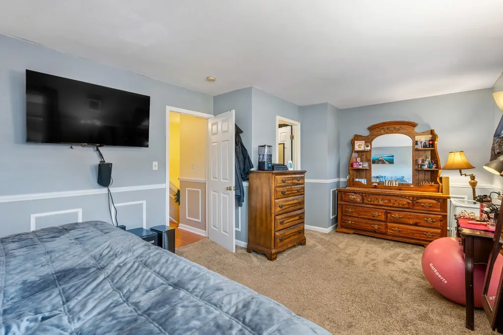 3 Pond Hill Lane Walden NY 12586