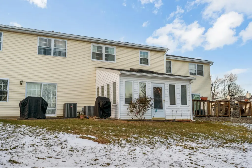 3 Pond Hill Lane Walden NY 12586