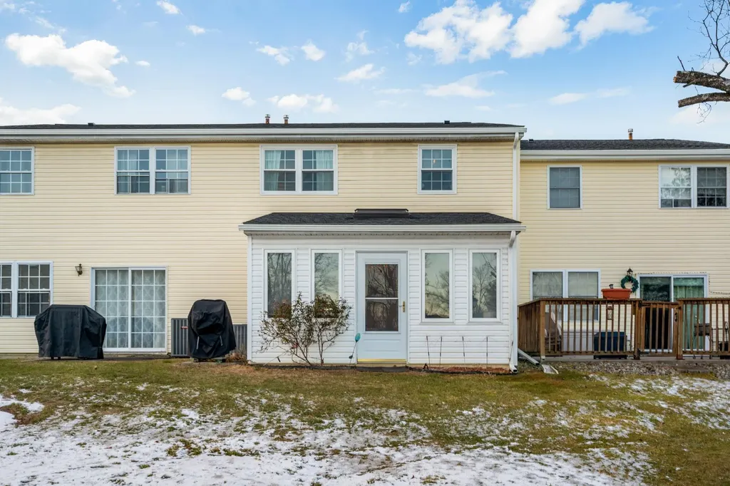 3 Pond Hill Lane Walden NY 12586