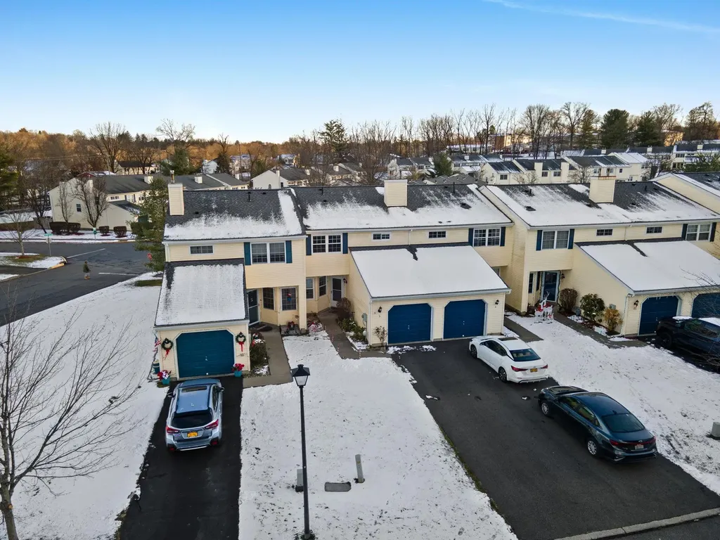 3 Pond Hill Lane Walden NY 12586