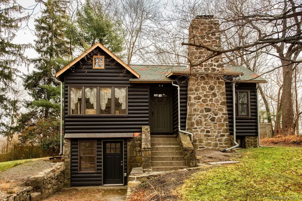 11 Locust Drive Cold Spring NY 10516