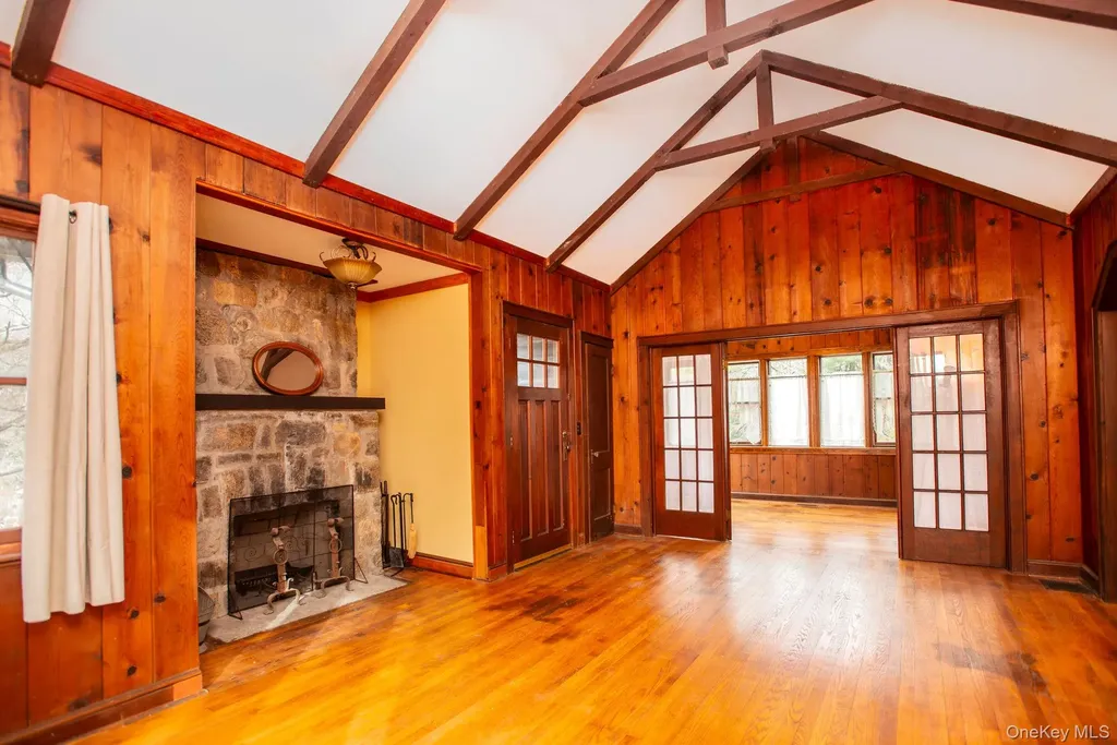11 Locust Drive Cold Spring NY 10516