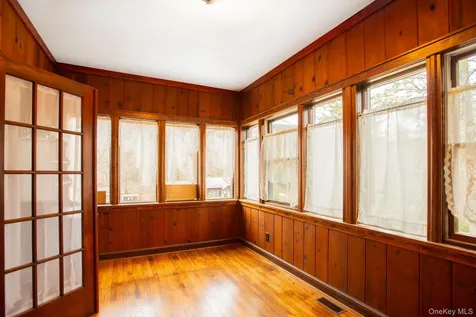 11 Locust Drive Cold Spring NY 10516