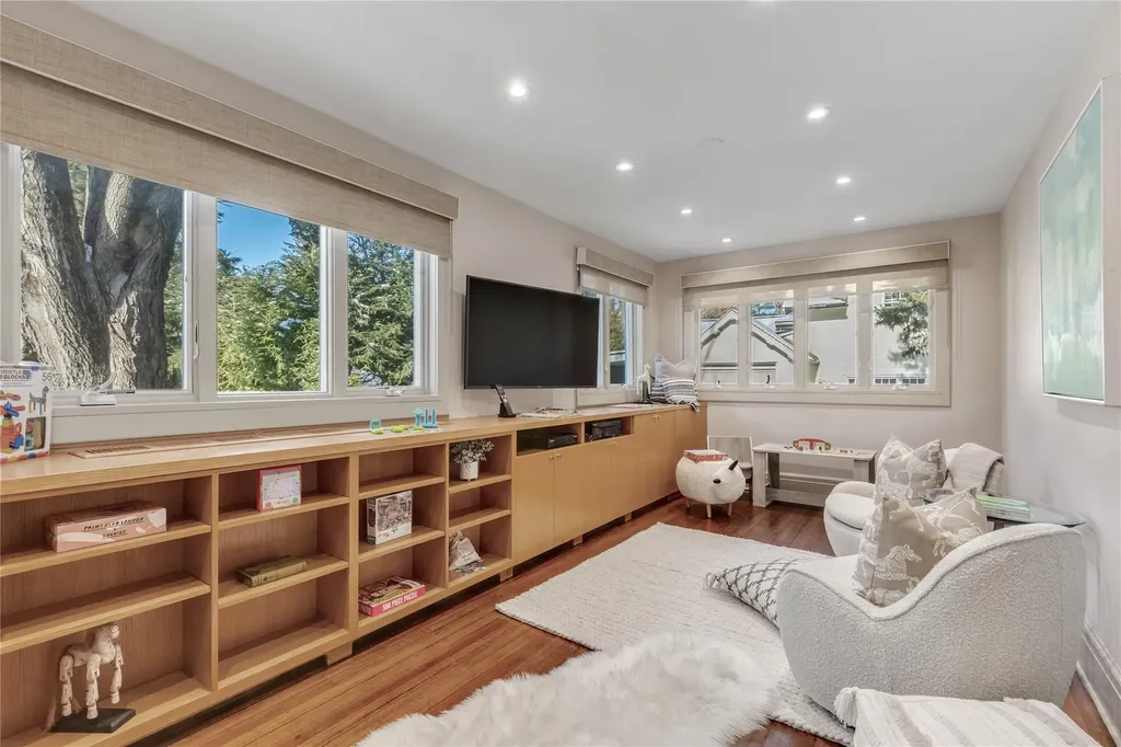 11 Heathcote Road Scarsdale NY 10583