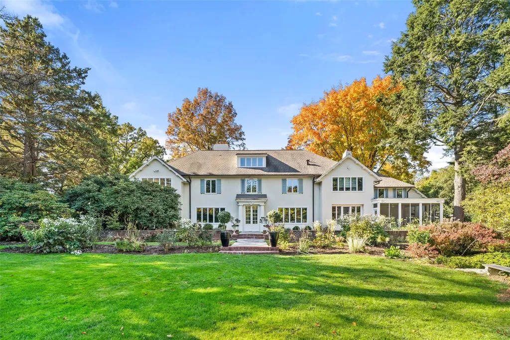 11 Heathcote Road Scarsdale NY 10583