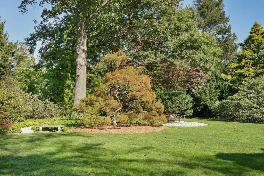 11 Heathcote Road Scarsdale NY 10583