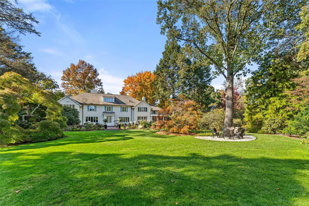 11 Heathcote Road Scarsdale NY 10583