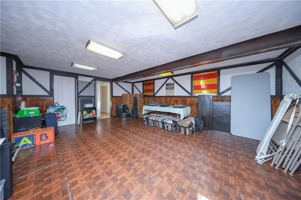 2183 E 27th Street Brooklyn NY 11229